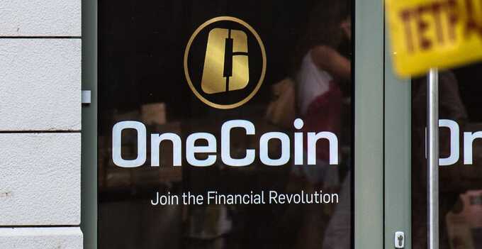  OneCoin        