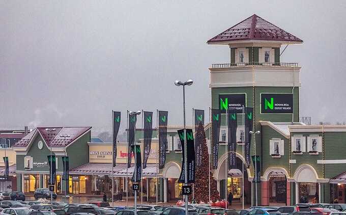      Novaya Riga Outlet Village  