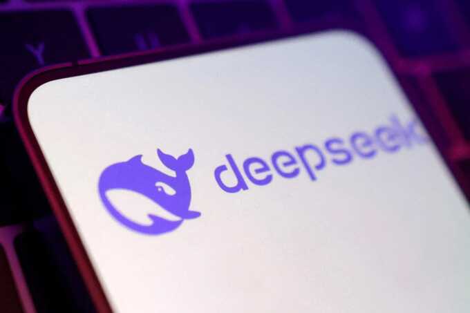 DeepSeek :     