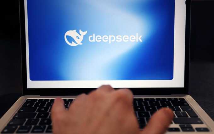       DeepSeek  